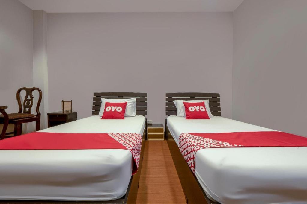 OYO 1089 Baan Boran Hotel Bangkok Bagian luar foto