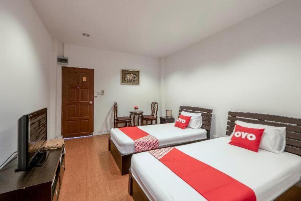 OYO 1089 Baan Boran Hotel Bangkok Bagian luar foto