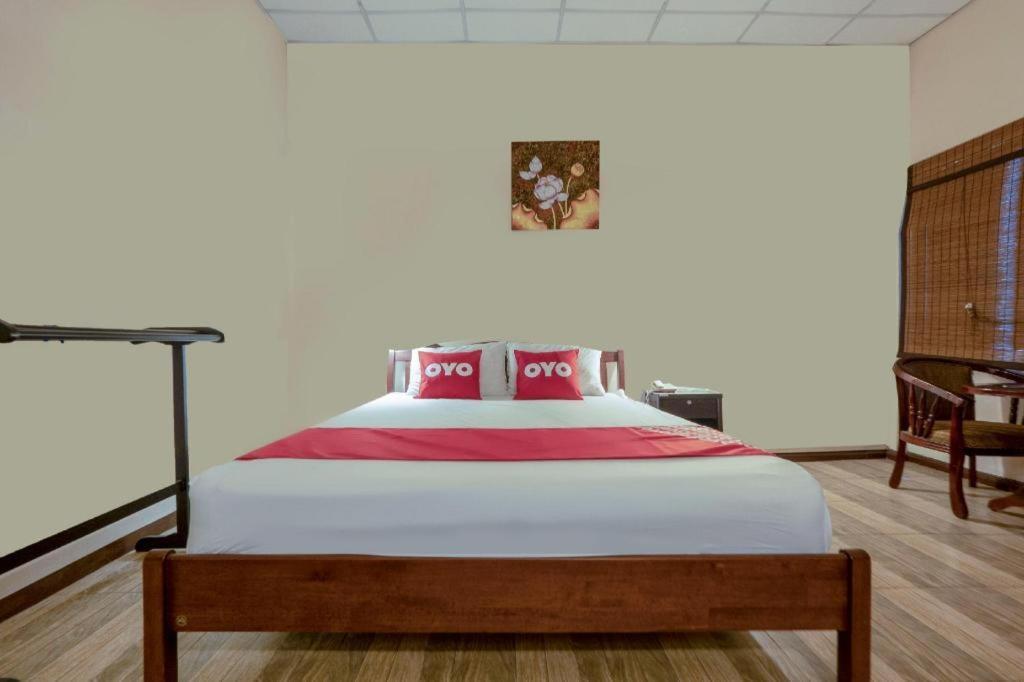 OYO 1089 Baan Boran Hotel Bangkok Bagian luar foto